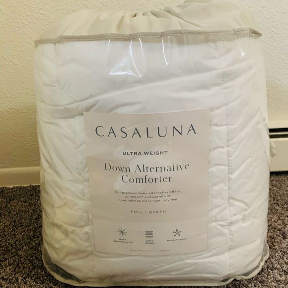Casaluna Bedding Casaluna Down Comforter Queen Poshmark